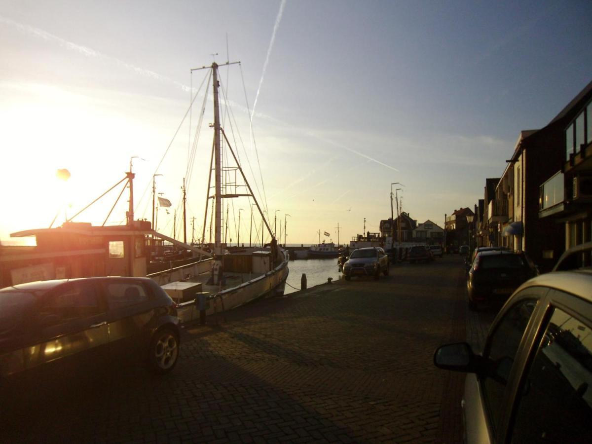 于尔克Zicht Op Zee住宿加早餐旅馆 外观 照片