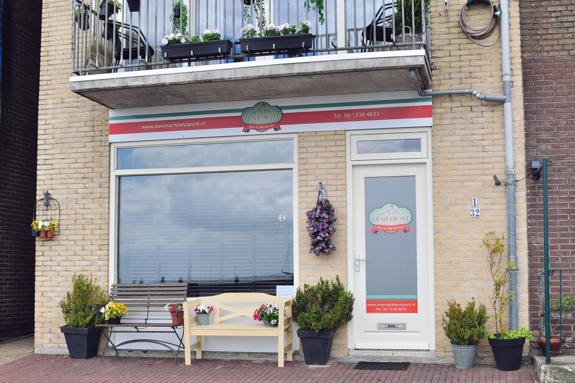 于尔克Zicht Op Zee住宿加早餐旅馆 外观 照片